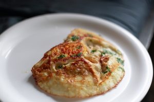 Read more about the article 台灣夜市必吃！蚵仔煎經典小吃