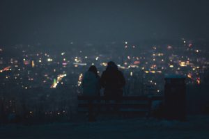 Read more about the article 韓劇必看經典《來自星星的你》：金秀賢×全智賢，跨越時空的浪漫科幻愛情