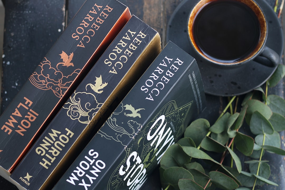 You are currently viewing 韓劇必看經典《阿爾罕布拉宮的回憶》：玄彬朴信惠現實虛擬交錯的奇幻冒險