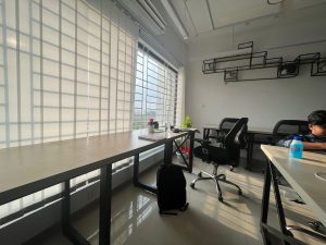 Read more about the article 企業搬遷指南:高雄企業辦公室選址與成本估算