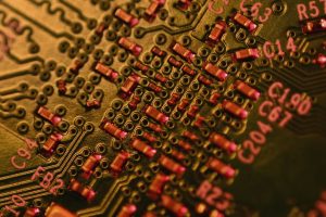 Read more about the article 【電子元件五金加工】微細導線與端子品質控制技巧