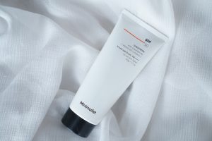 Read more about the article 美白後不能喝咖啡？避開 10 大易染色食物與飲料